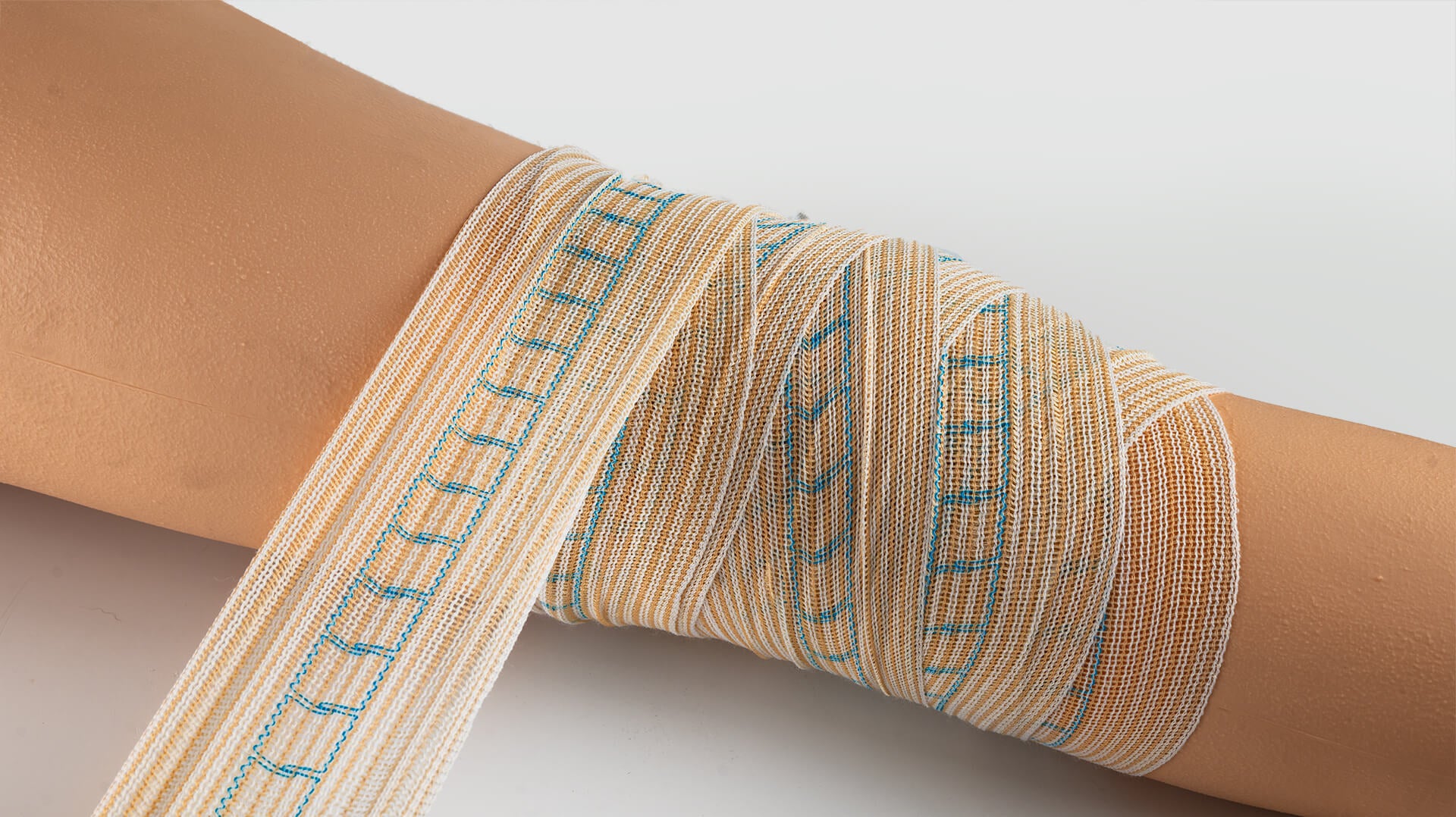 TRAK® Controlled Compression Bandage